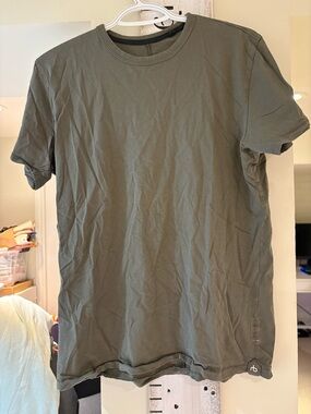 rag & bone Olive Short Sleeve Crewneck Tee